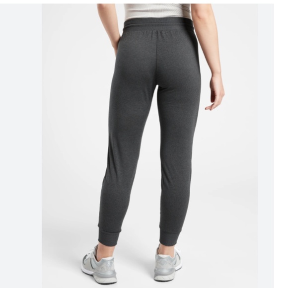ATHLETA Uptempo Jogger Metropolis Grey / Coast Grey Size XS - Picture 3 of 15